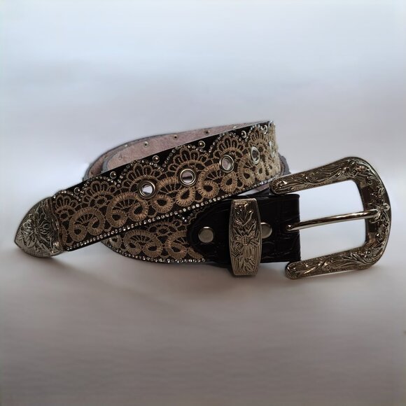 Genuine Leather Studded & Embroidered Belt-Refurbished - Picture 1 of 9